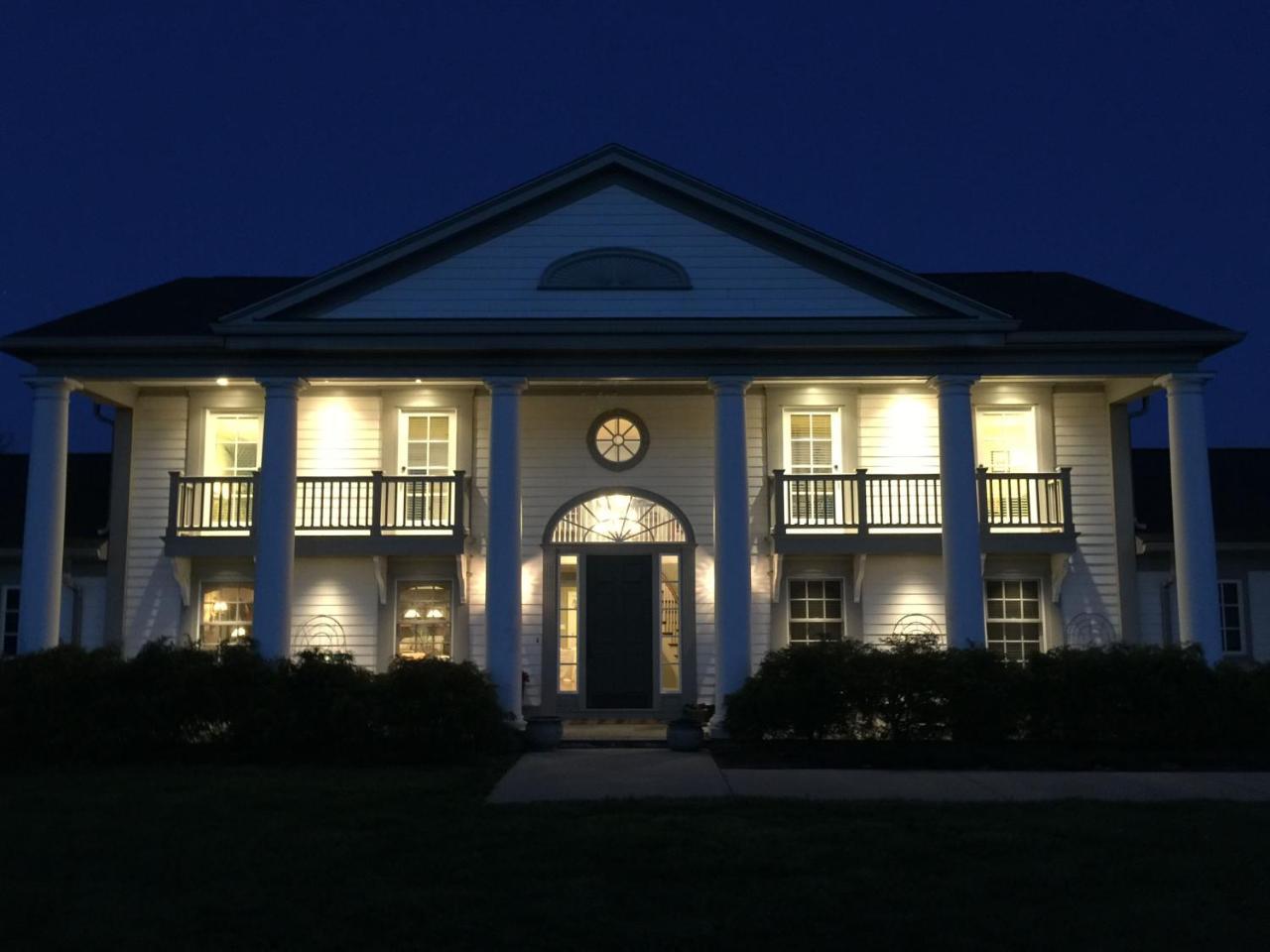The B & B At Queenslake Midway Esterno foto